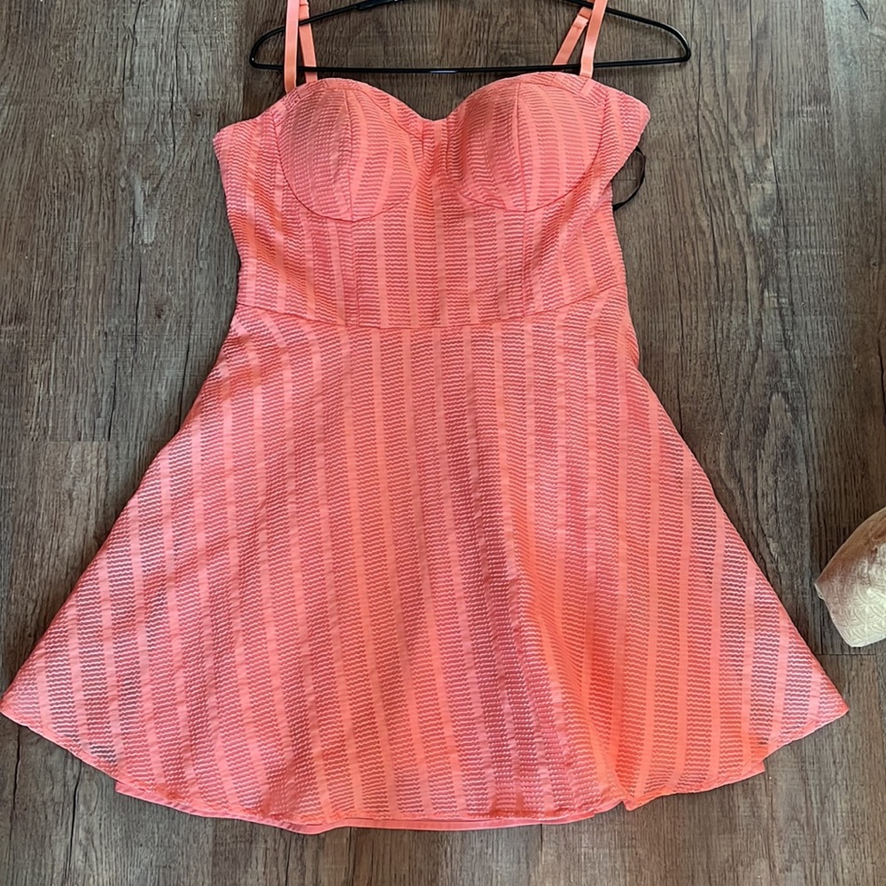 Bebe Cocktail Dress Size Medium Coral Mini Coral